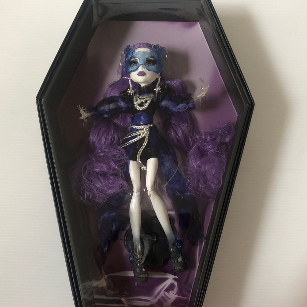Monster High Collector Haunt Couture Spectra doll NIB